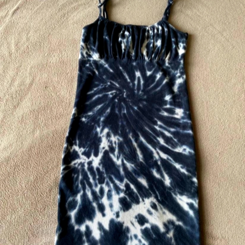 Tie die dress, forever 21